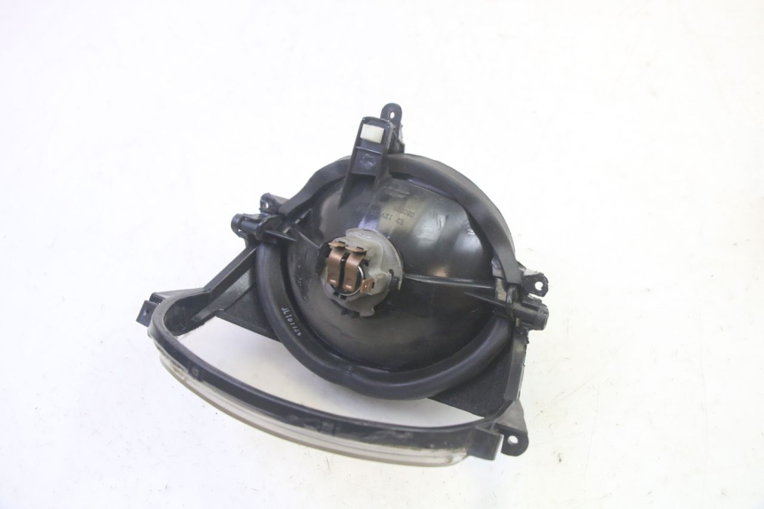 photo de VOORKOPLAMP PIAGGIO ZIP 4T 50 (2018 - 2020) - Bevestigingspunten