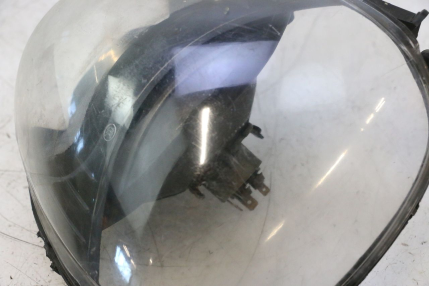 photo de VOORKOPLAMP PIAGGIO ZIP 4T 50 (2018 - 2020) - Bevestigingspunten