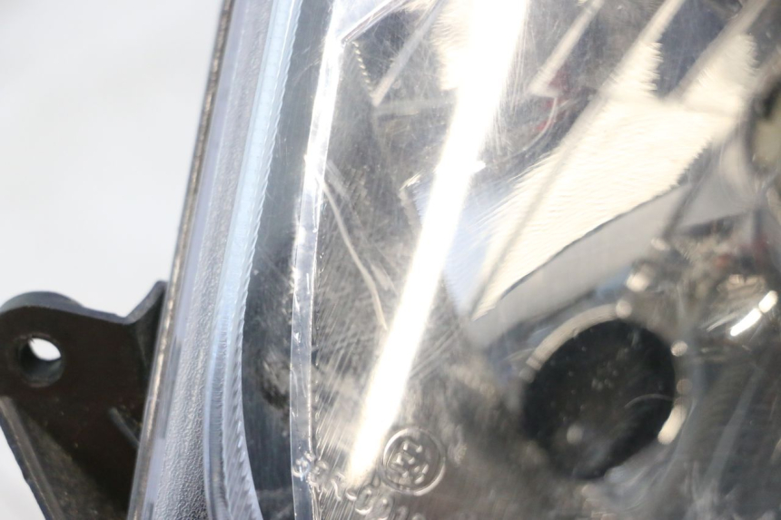 photo de VOORKOPLAMP UNIVERSAL BIKE ZN50QT-11B 50 (2018 - 2021) - Aanvullende foto