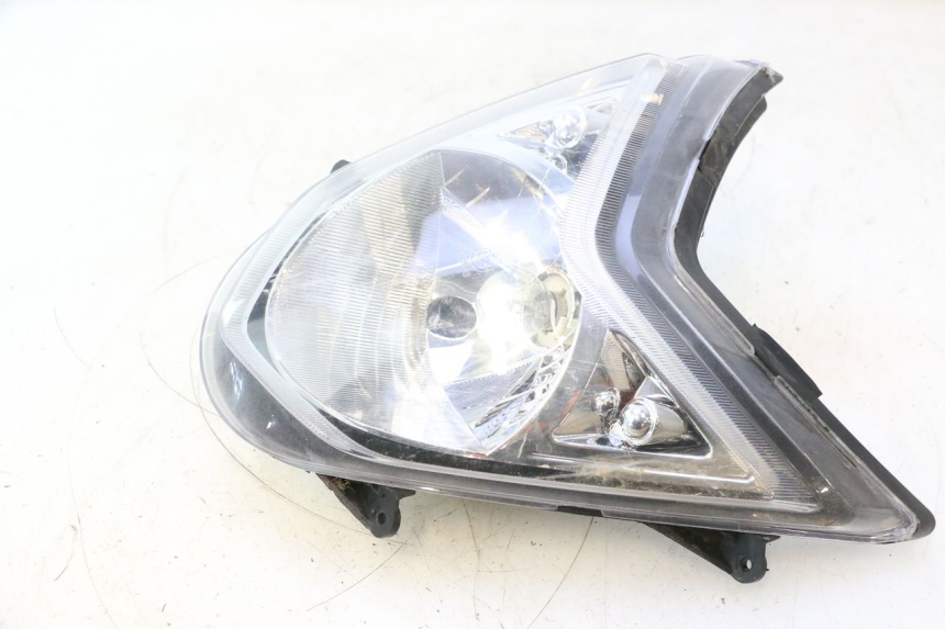 photo de VOORKOPLAMP UNIVERSAL BIKE ZN50QT-11B 50 (2018 - 2021) - Bevestigingspunten