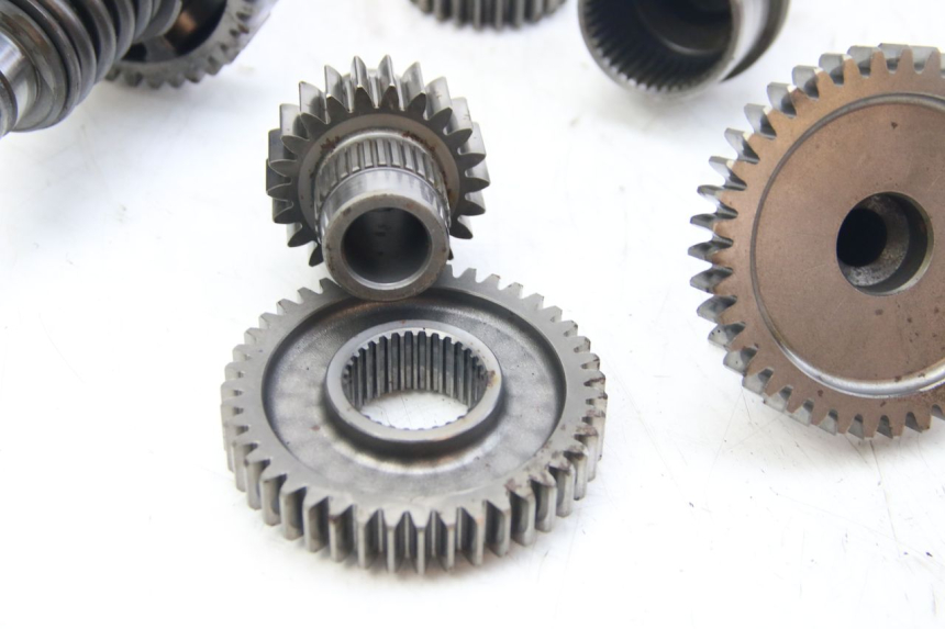 photo de AANDRIJFWIEL SUZUKI BURGMAN 650 (2002 - 2004) - Detail van het onderdeel