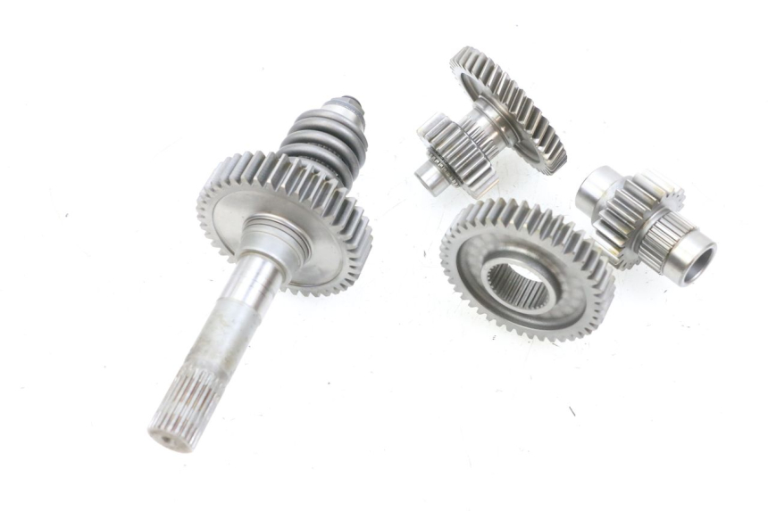 photo de AANDRIJFWIEL SUZUKI BURGMAN 650 (2013 - 2020) - Andere kijkhoek