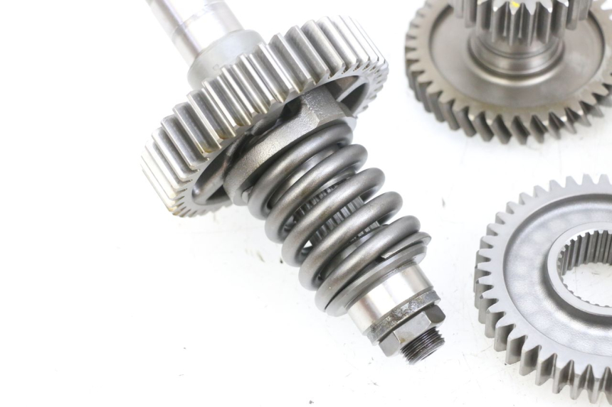 photo de AANDRIJFWIEL SUZUKI BURGMAN 650 (2013 - 2020) - Technische close-up