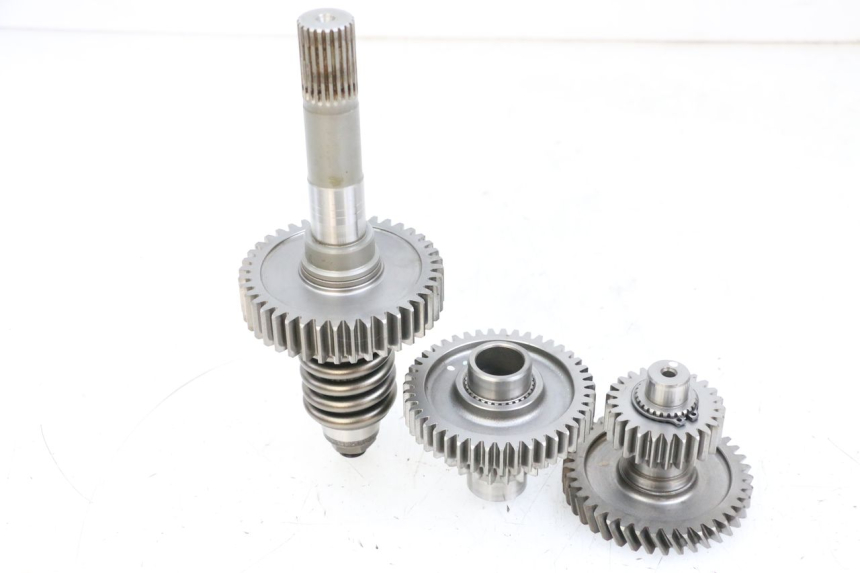 photo de AANDRIJFWIEL SUZUKI BURGMAN EXECUTIVE ABS 650 (2006 - 2012) - Detail van het onderdeel