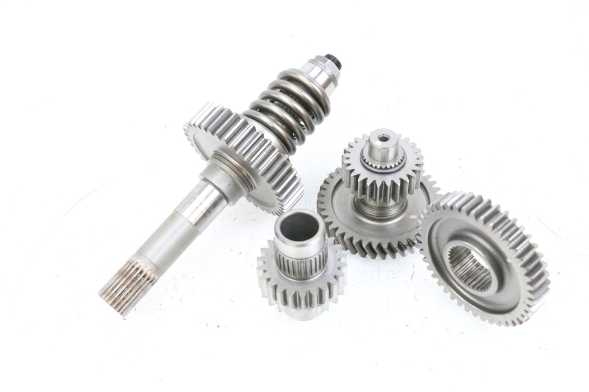 photo de AANDRIJFWIEL SUZUKI BURGMAN EXECUTIVE ABS 650 (2006 - 2012) - Overzicht