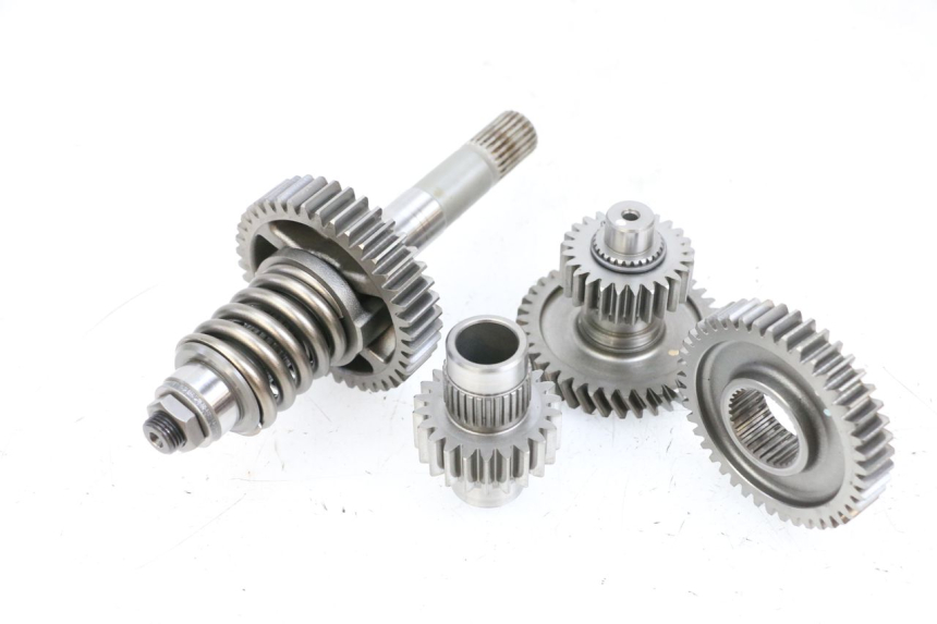 photo de AANDRIJFWIEL SUZUKI BURGMAN EXECUTIVE ABS 650 (2006 - 2012) - Bevestigingspunten