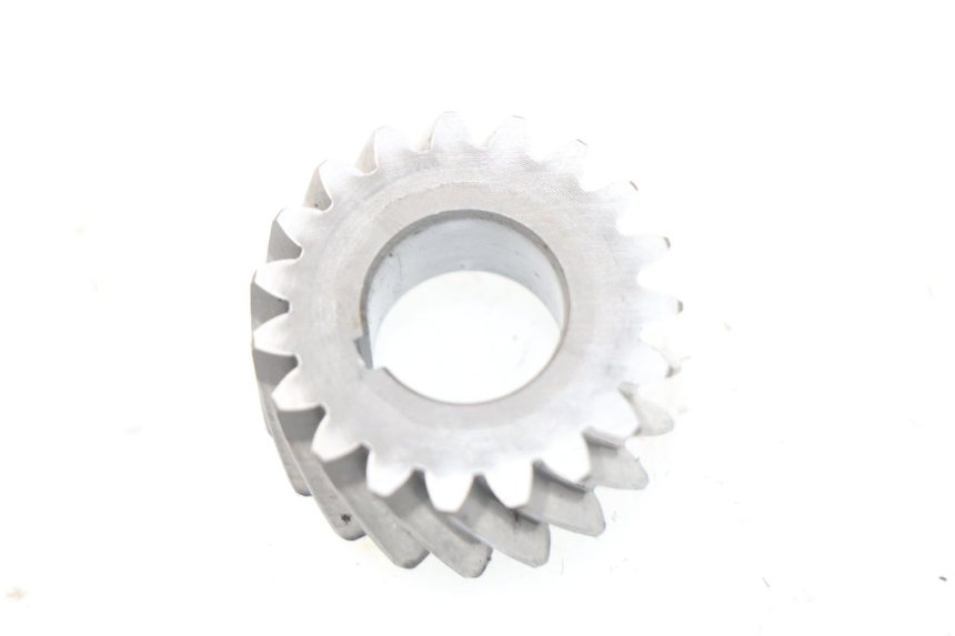 photo de AANDRIJFWIEL SUZUKI JR 80 (2001 - 2006) - Detail van het onderdeel