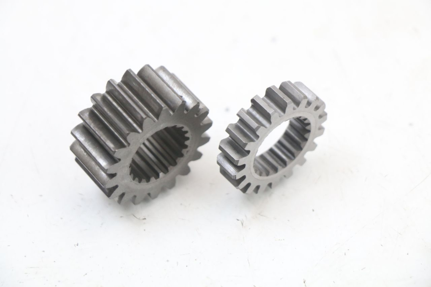 photo de AANDRIJFWIEL REGAL RAPTOR RAXTER 2 125 (2007 - 2015) - Zoom op gebruiksstaat