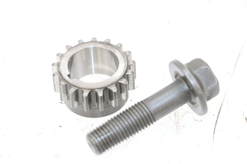 photo de AANDRIJFWIEL YAMAHA FZ1 FAZER 1000 (2007 - 2009) - Detail van het onderdeel