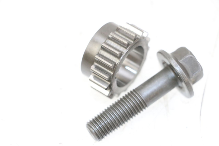 photo de AANDRIJFWIEL YAMAHA FZ1 FAZER 1000 (2007 - 2009) - Zoom op gebruiksstaat