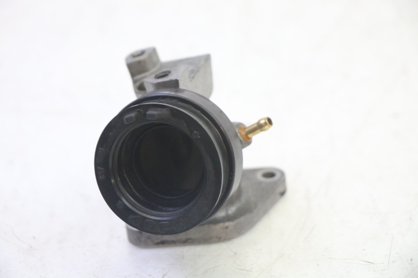 photo de AANZUIGBOCHT SUZUKI BURGMAN 125 (2007 - 2014) - Andere kijkhoek