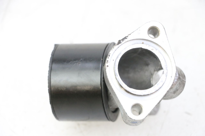 photo de AANZUIGBOCHT HONDA FES S-WING SWING ABS 125 (2007 - 2015) - Detail van het onderdeel