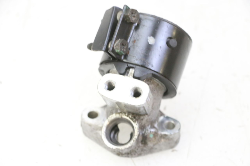 photo de AANZUIGBOCHT HONDA FES S-WING SWING ABS 125 (2007 - 2015) - Andere kijkhoek