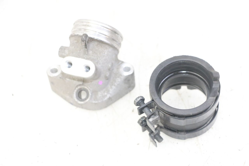 photo de AANZUIGBOCHT HONDA FORZA ABS 300 (2013 - 2017) - Zoom op gebruiksstaat