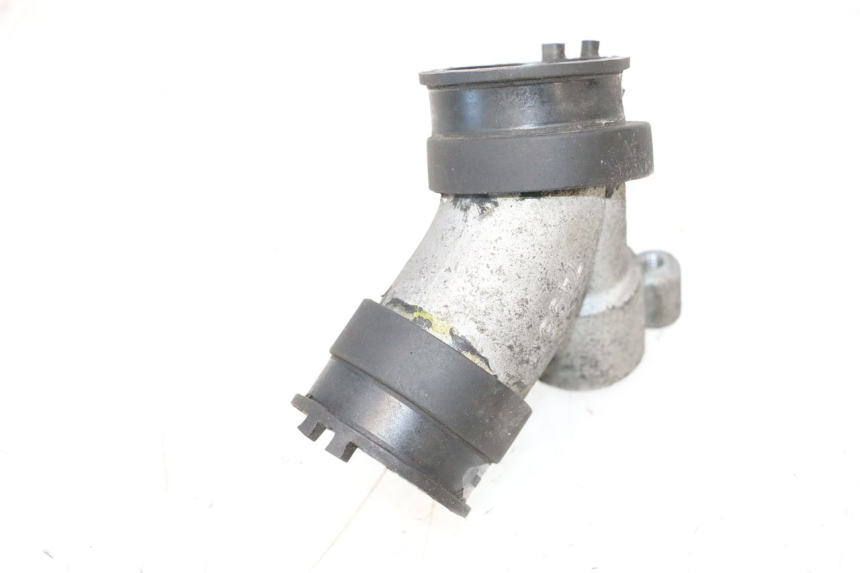 photo de AANZUIGBOCHT PEUGEOT SATELIS COMPRESSOR K15 125 (2006 - 2009) - Detail van het onderdeel