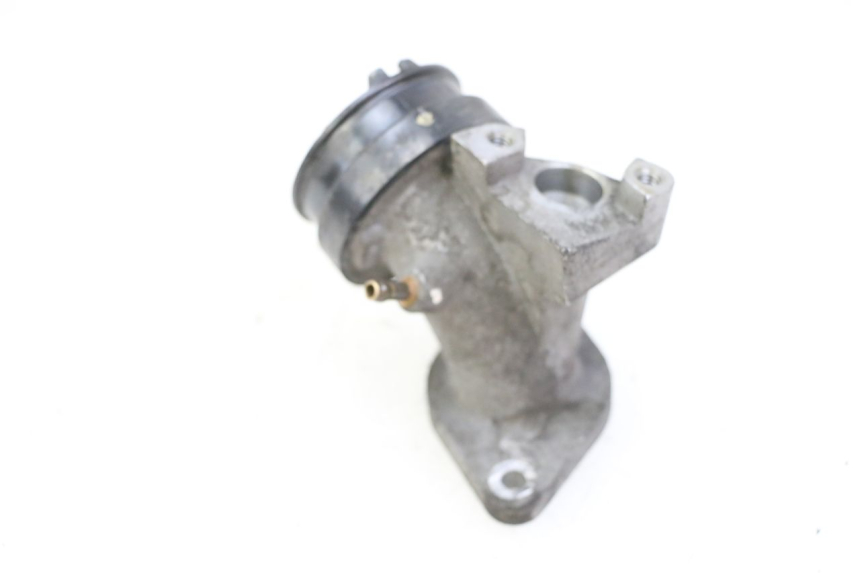 photo de AANZUIGBOCHT SUZUKI BURGMAN 125 (2015 - 2017) - Andere kijkhoek