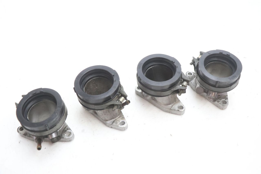photo de AANZUIGBUI YAMAHA YZF R GENESIS 750 (1993 - 1998) - Detail van het onderdeel