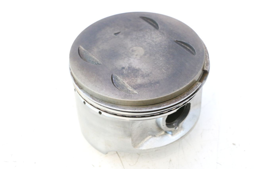photo de PISTON SUZUKI DR S 600 (1985 - 1989) - Hoofdaanzicht