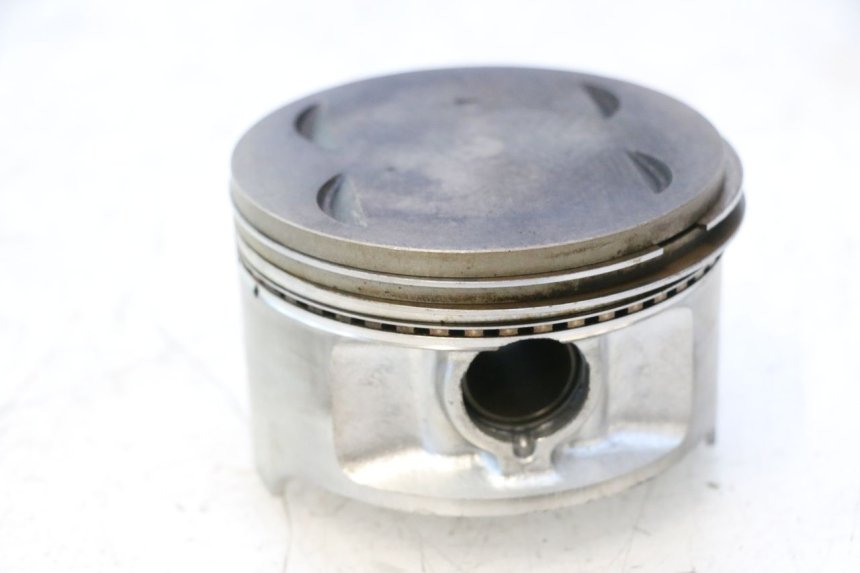 photo de PISTON SUZUKI DR S 600 (1985 - 1989) - Zoom op gebruiksstaat