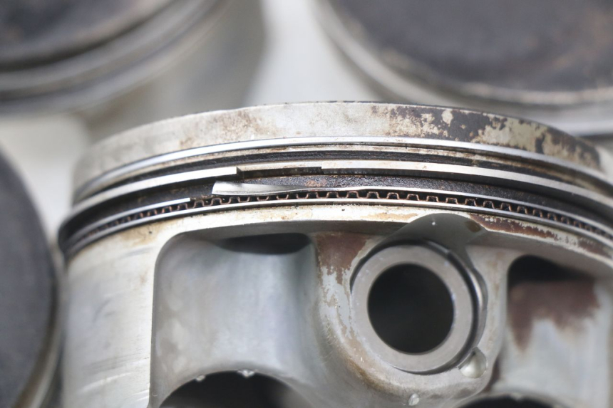 photo de ZUIGER YAMAHA FJR ABS 1300 (2006 - 2012) - Zoom op gebruiksstaat