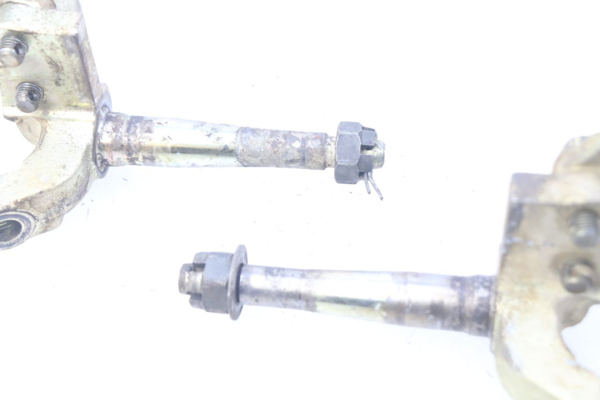 photo de DRAAIPUNT WIELNAAF YAMAHA BLASTER 200 (1987 - 2002) - Markeringen en referenties