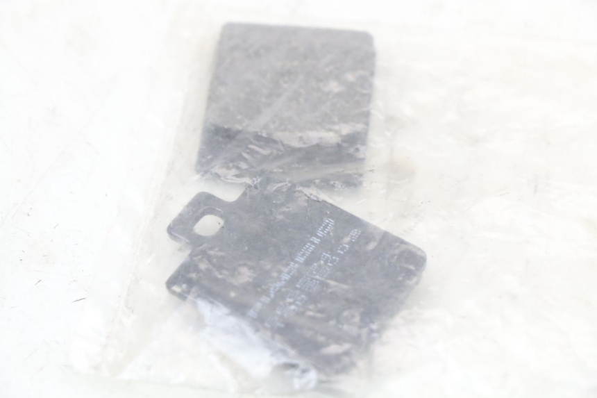 photo de VOORREMSCHOENEN PIAGGIO MP3 LT 400 (2007 - 2012) - Hoofdaanzicht