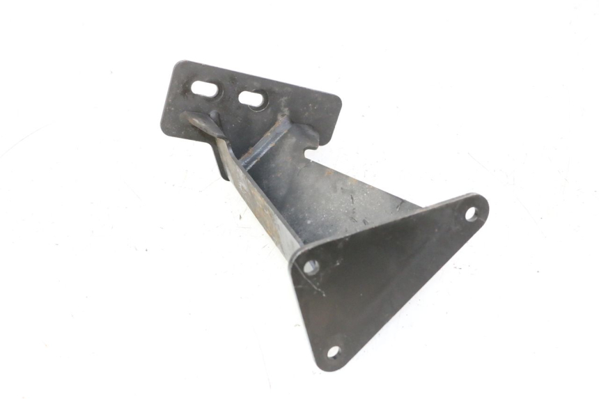 photo de PLAAT VOETSTEUN ACHTER RECHTS QUADRO 4 4D 350 (2015 - 2018) - Zoom op gebruiksstaat