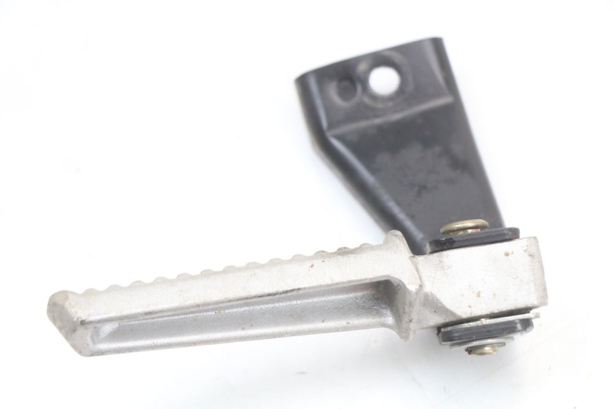 photo de PLAAT VOETSTEUN ACHTER RECHTS DAELIM A-FOUR 2T 50 (2005 - 2012) - Hoofdaanzicht