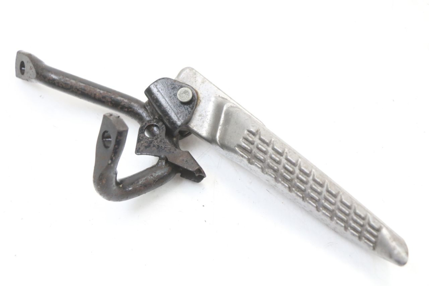 photo de PLAAT VOETSTEUN ACHTER RECHTS JONWAY AZTRAL 125 (2008 - 2017) - Zoom op gebruiksstaat