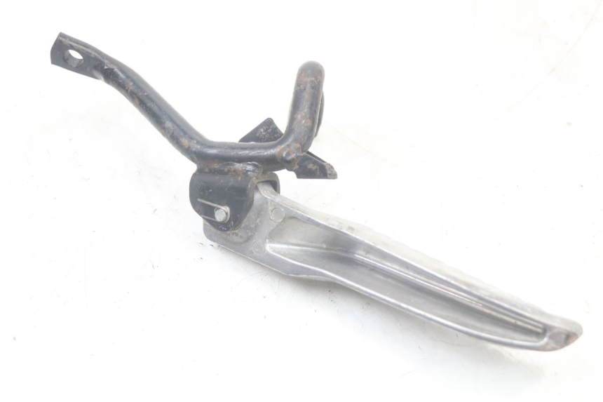 photo de PLAAT VOETSTEUN ACHTER RECHTS JONWAY AZTRAL 125 (2008 - 2017) - Bevestigingspunten