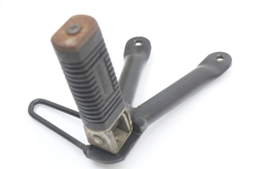 photo de PLAAT VOETSTEUN ACHTER RECHTS SHERCO CITY CORP 125 (2003 - 2007) - Technische close-up