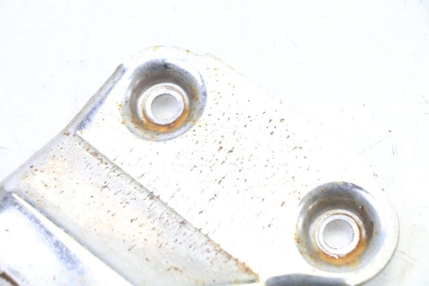 photo de PLAAT VOETSTEUN ACHTER RECHTS APRILIA CLASSIC 125 (1995 - 2001) - Detail van het onderdeel