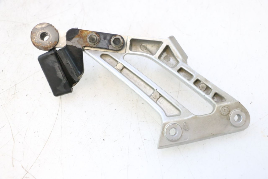 photo de RECHTE ACHTERSTE VOETSTEUNPLAAT YAMAHA FJR 1300 (2001 - 2005) - Zoom op gebruiksstaat