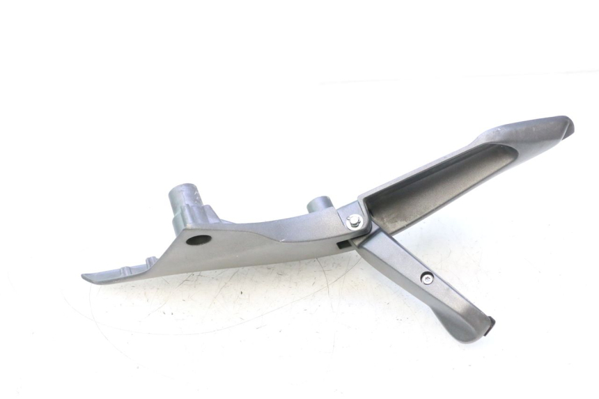 photo de PLAAT VOETSTEUN ACHTER RECHTS HONDA FJS SILVER WING SILVERWING 400 (2005 - 2008) - Technische close-up