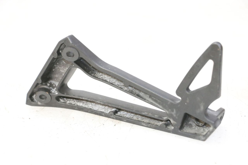 photo de PLAAT VOETSTEUN ACHTER RECHTS YAMAHA FZ6 FAZER S2 600 (2007 - 2011) - Zoom op gebruiksstaat