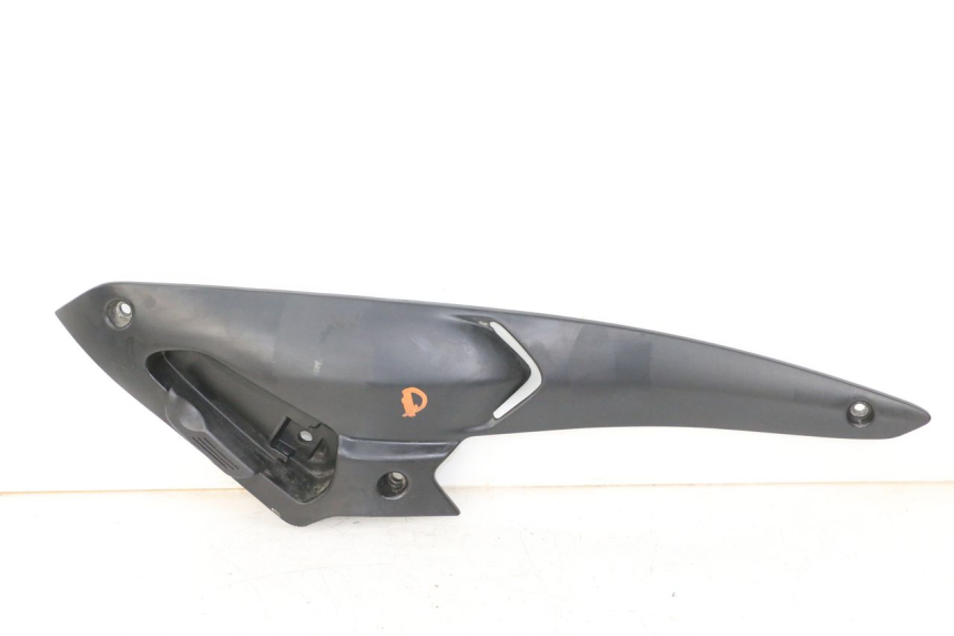 photo de PLAAT VOETSTEUN ACHTER RECHTS GILERA NEXUS 300 (2008 - 2013) - Hoofdaanzicht