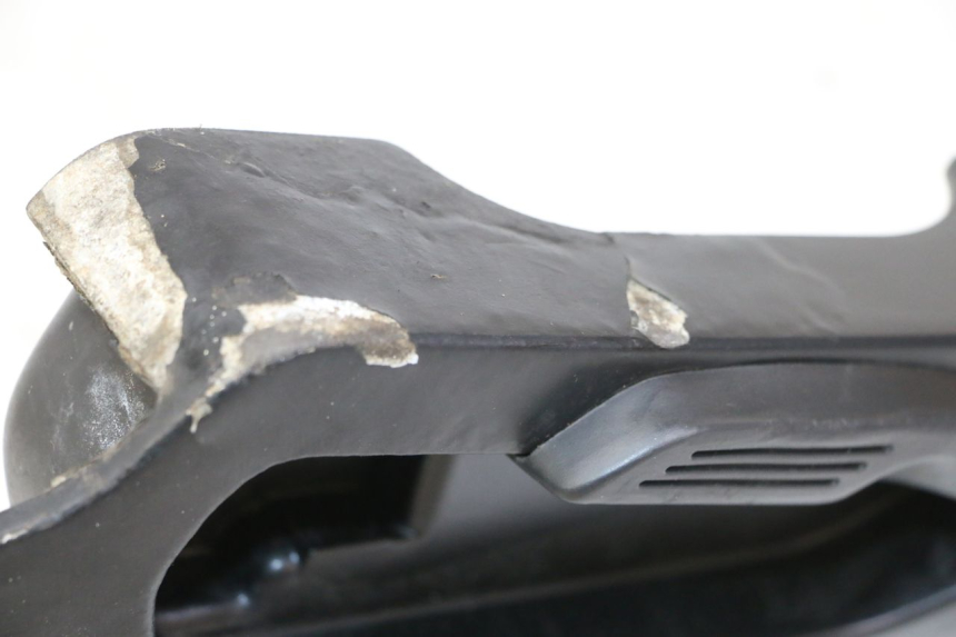 photo de PLAAT VOETSTEUN ACHTER RECHTS GILERA NEXUS 300 (2008 - 2013) - Detail van het onderdeel