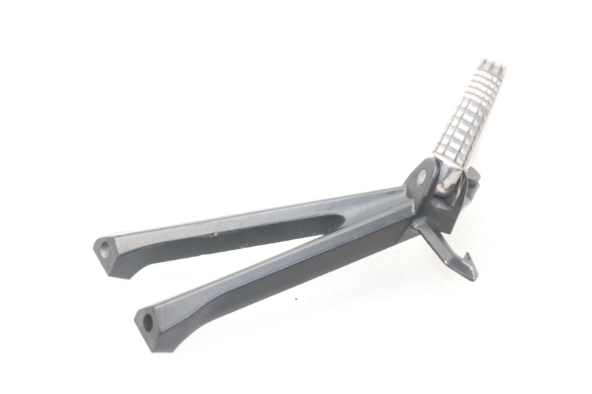 photo de PLAAT VOETSTEUN ACHTER RECHTS SUZUKI GSX-R GSXR 750 (2011 - 2016) - Technische close-up