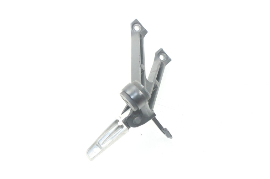 photo de PLAAT VOETSTEUN ACHTER RECHTS SUZUKI GSX-R GSXR 750 (2011 - 2016) - Overzicht