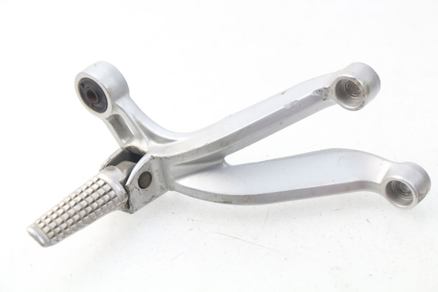 photo de PLAAT VOETSTEUN ACHTER RECHTS SUZUKI GSX-R GSXR 600 (2001 - 2003) - Hoofdaanzicht