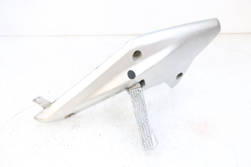 photo de PLAAT VOETSTEUN ACHTER RECHTS JM MOTORS GTS 125 (2015 - 2019) - Technische close-up