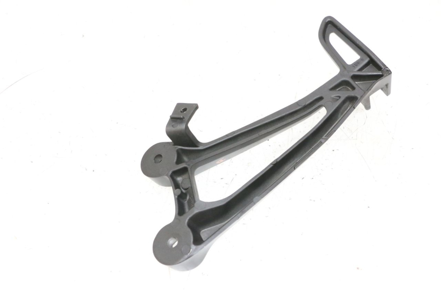 photo de PLAAT VOETSTEUN ACHTER RECHTS YAMAHA MT-07 MT07 ABS 700 (2018 - 2020) - Andere kijkhoek