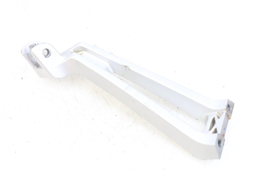 photo de PLAAT VOETSTEUN ACHTER RECHTS YAMAHA MT ABS 125 (2014 - 2018) - Bevestigingspunten