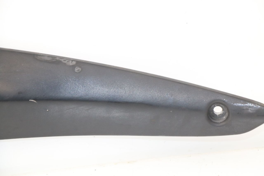 photo de PLAAT VOETSTEUN ACHTER RECHTS GILERA NEXUS 125 (2009 - 2013) - Gecontroleerd onderdeel