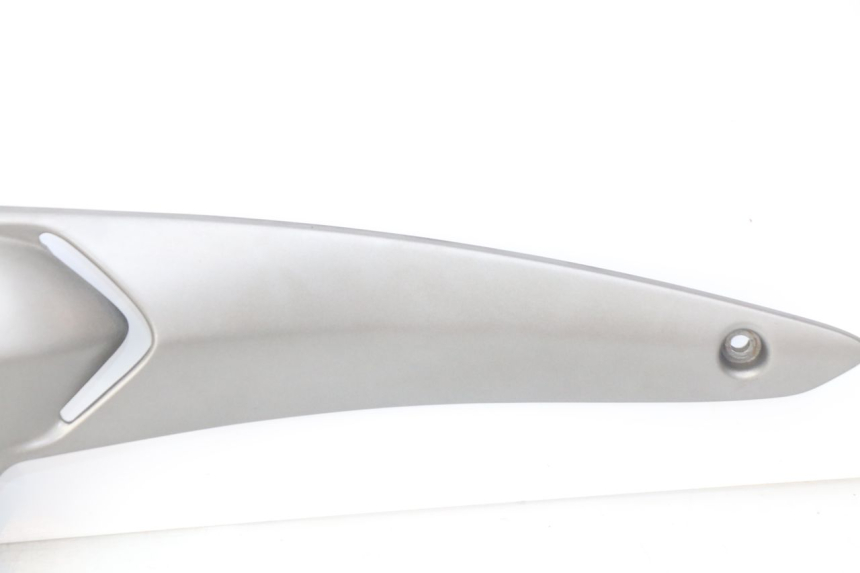 photo de PLAAT VOETSTEUN ACHTER RECHTS GILERA NEXUS 125 (2009 - 2013) - Technische close-up