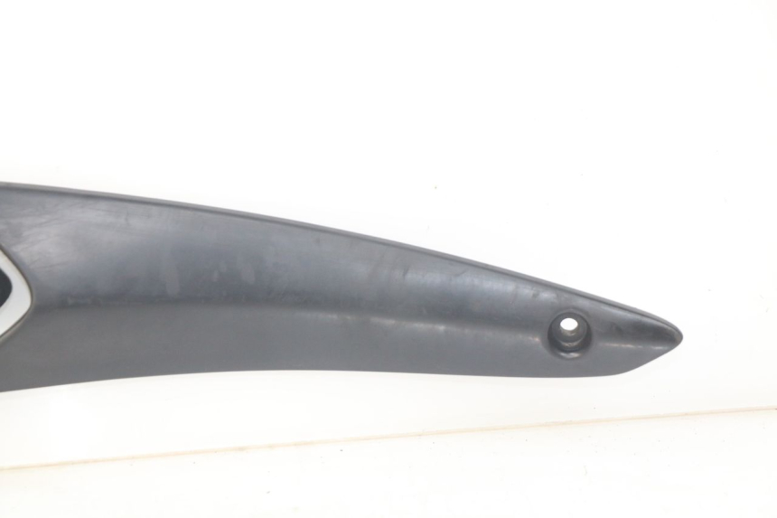 photo de PLAAT VOETSTEUN ACHTER RECHTS GILERA NEXUS 125 (2007 - 2009) - Staat van het oppervlak