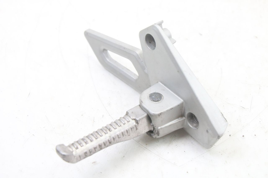 photo de PLAAT VOETSTEUN ACHTER RECHTS PEUGEOT SPEEDFIGHT 3 LC 2T 50 (2009 - 2015) - Detail van het onderdeel