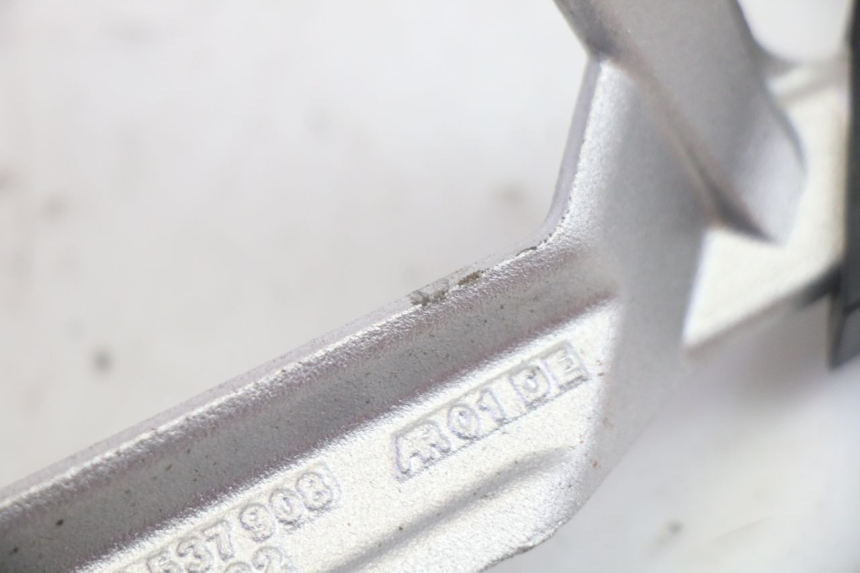 photo de PLAAT VOETSTEUN ACHTER RECHTS BMW R GS 1250 (2021 - 2024) - Overzicht