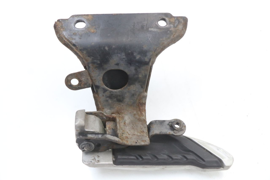 photo de PLAAT VOETSTEUN ACHTER RECHTS HONDA SH ABS 125 (2012 - 2017) - Technische close-up