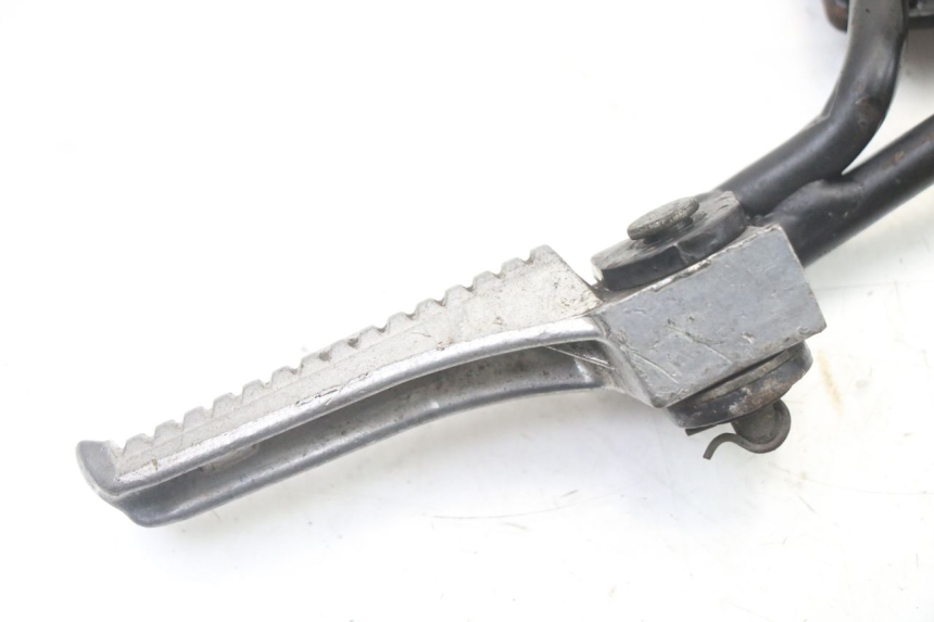 photo de PLAAT VOETSTEUN ACHTER RECHTS GILERA STALKER 50 (1997 - 2005) - Detail van het onderdeel